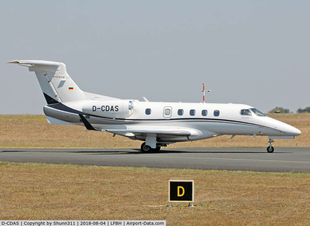 D-CDAS, 2015 Embraer EMB-505 Phenom 300 C/N 50500317, Taxiing to the General Aviation area...