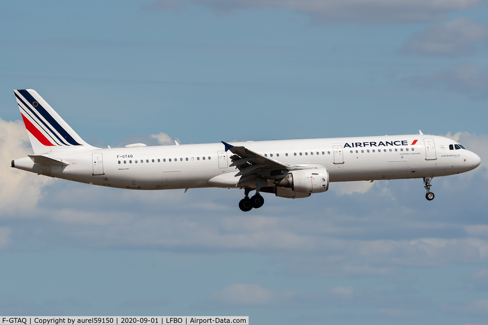 F-GTAQ, 2008 Airbus A321-211 C/N 3399, landing at TLS