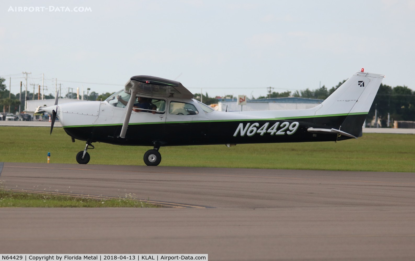 N64429, 1975 Cessna 172M C/N 17265220, Cessna 172M