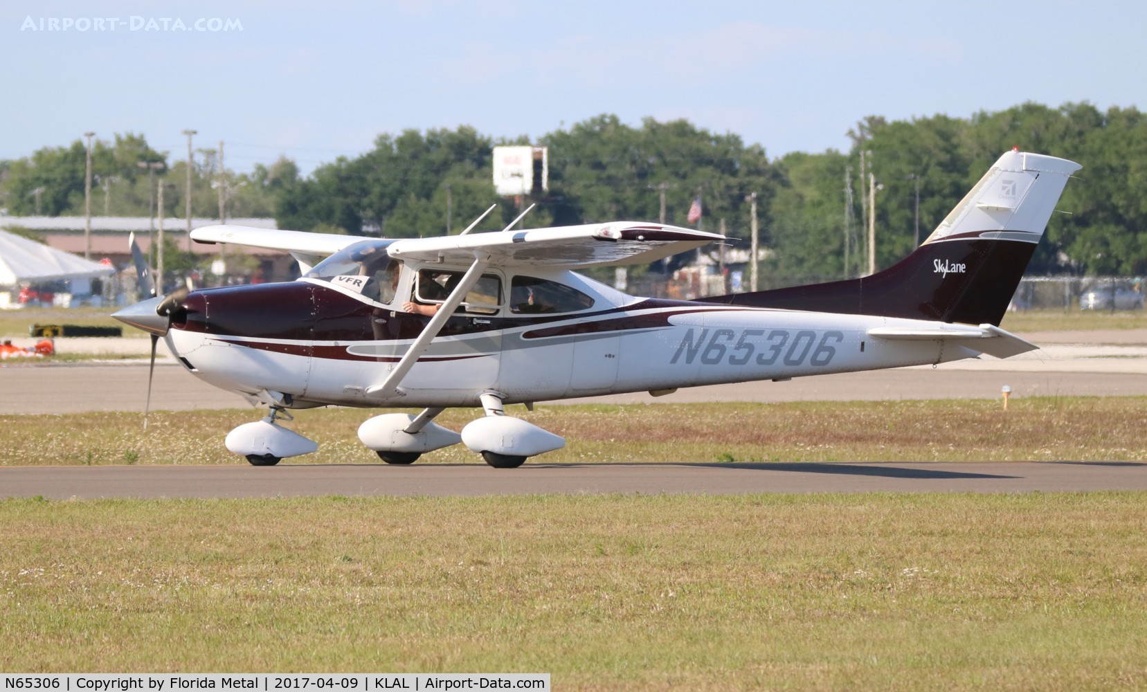 N65306, 2004 Cessna 182T Skylane C/N 18281420, Cessna 182T