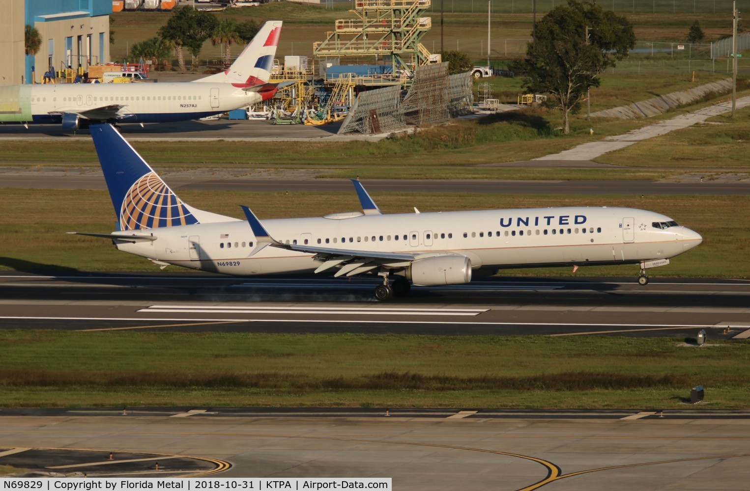 N69829, 2014 Boeing 737-924/ER C/N 44561, United 737-924