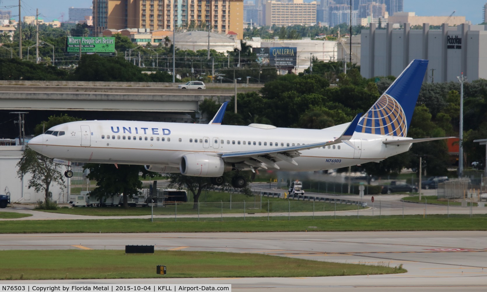 N76503, 2006 Boeing 737-824 C/N 33461, United 737-824