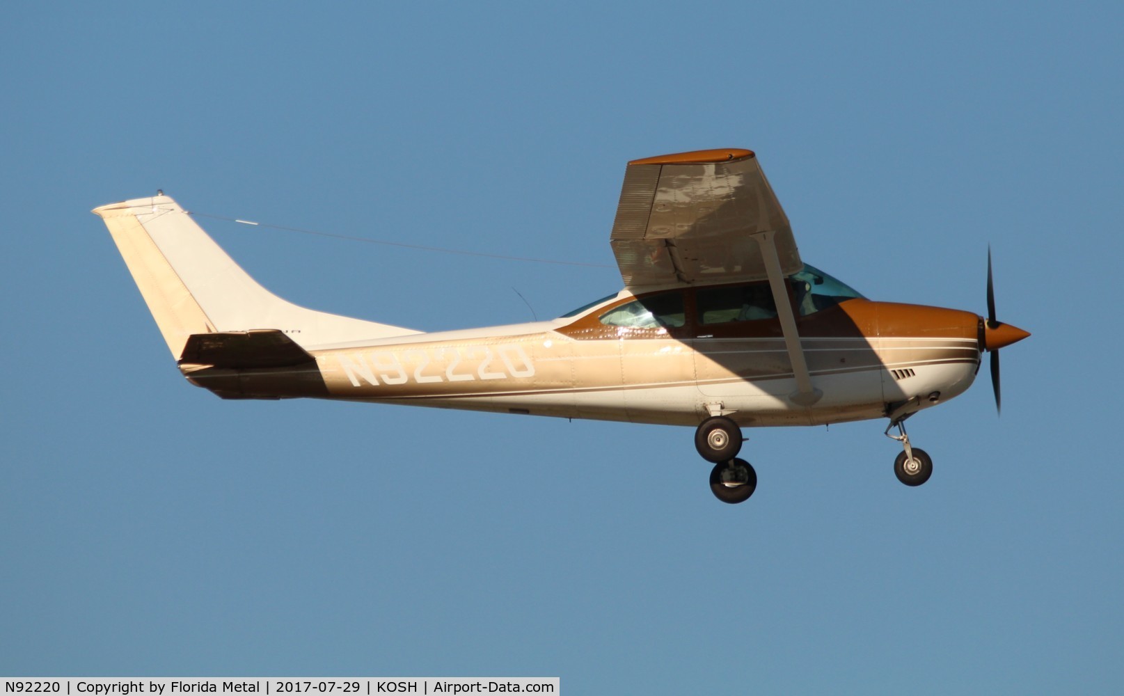 N92220, 1969 Cessna 182N Skylane C/N 18260098, Cessna 182N
