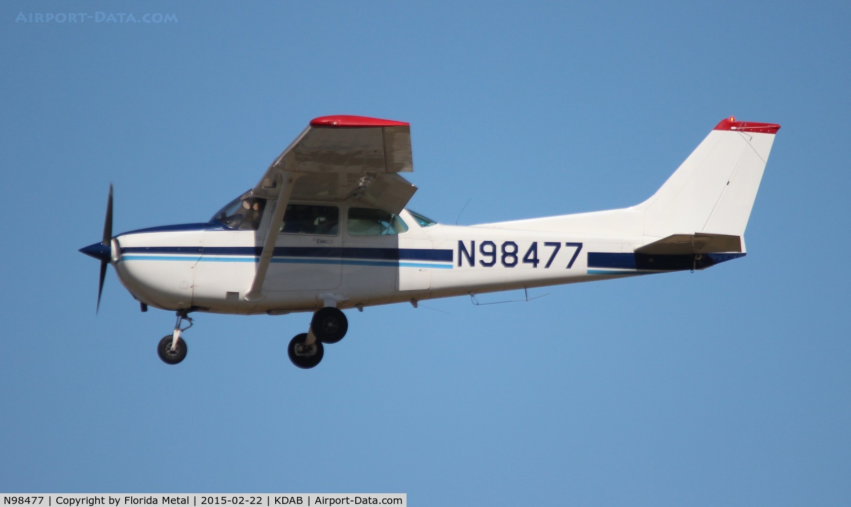 N98477, 1985 Cessna 172P C/N 17276296, Cessna 172P