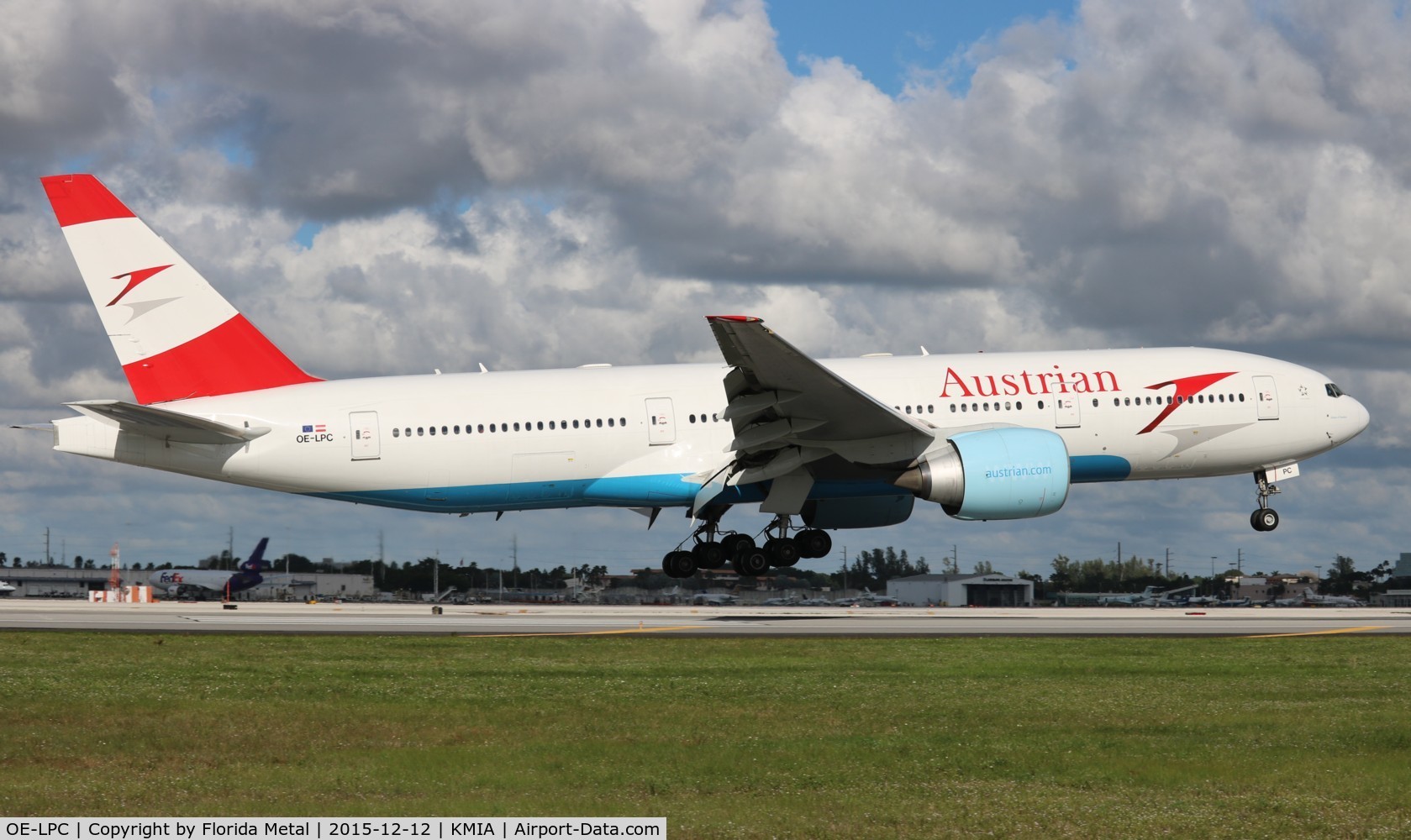 OE-LPC, 2002 Boeing 777-2Z9/ER C/N 29313, Austrian 777-200