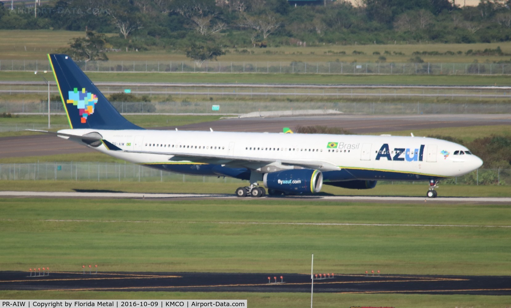 PR-AIW, 2002 Airbus A330-243 C/N 462, Azul A330-243