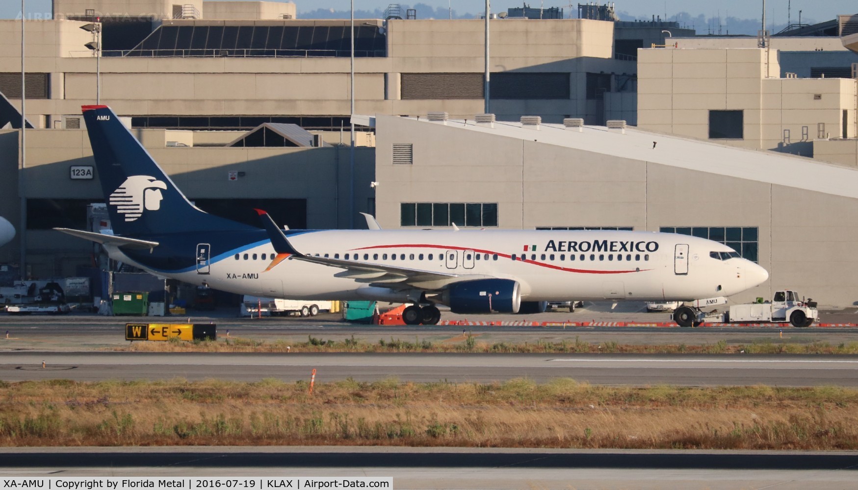 XA-AMU, 2015 Boeing 737-852 C/N 43657, Aeromexico 737-800