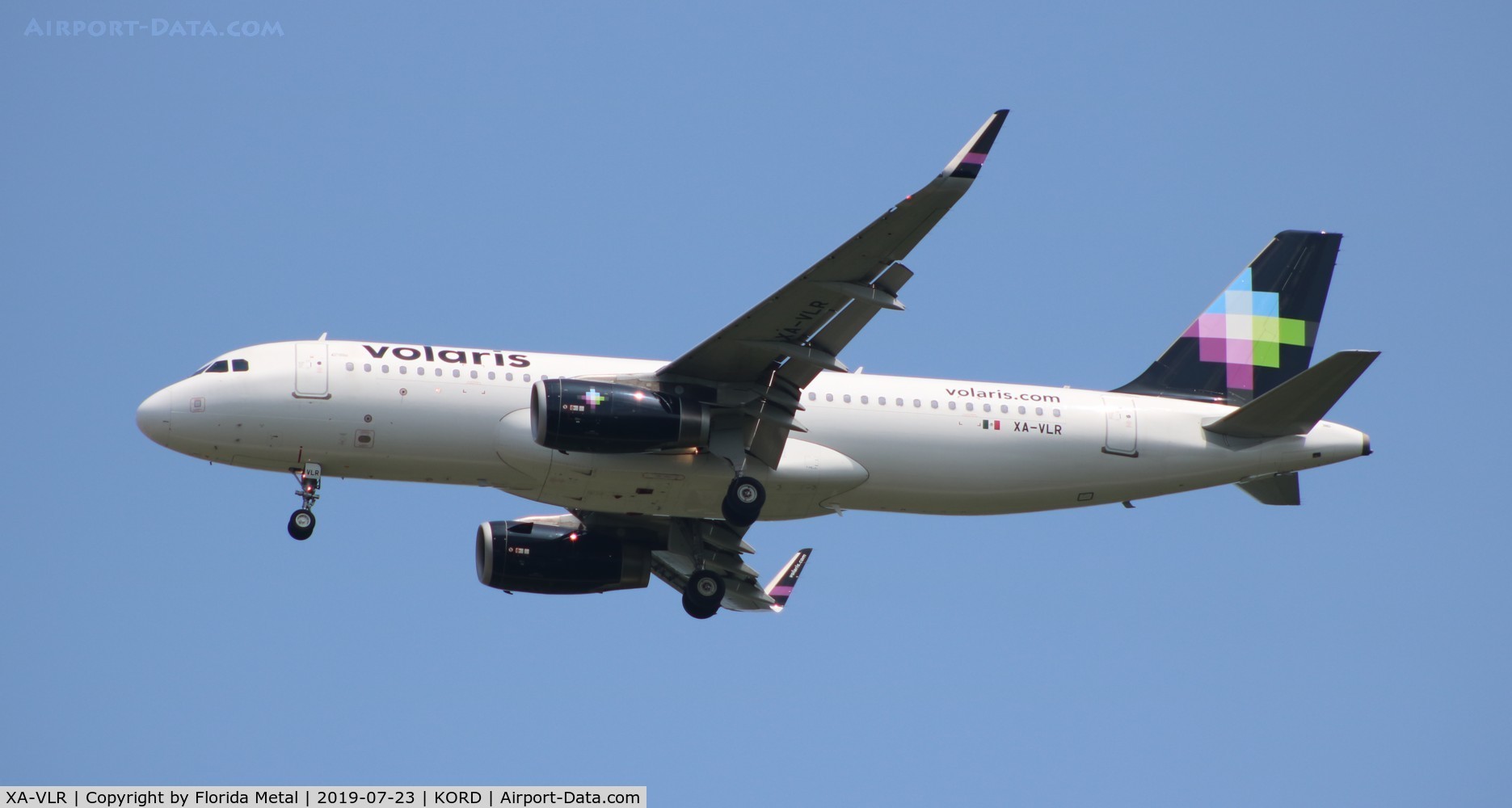 XA-VLR, 2016 Airbus A320-233 C/N 7118, Volaris A320