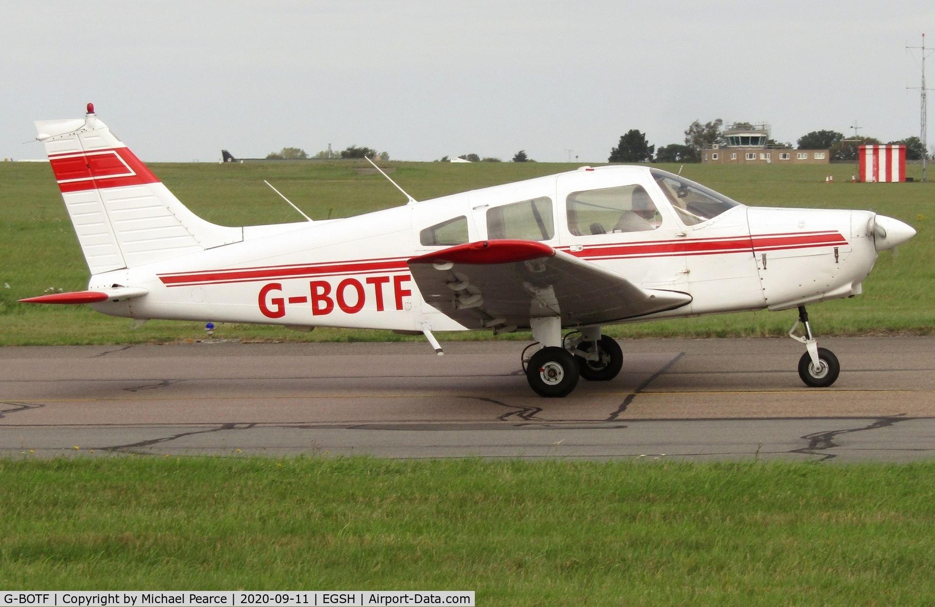 G-BOTF, 1975 Piper PA-28-151 Cherokee Warrior C/N 28-7515436, Departing to Southend (SEN).
