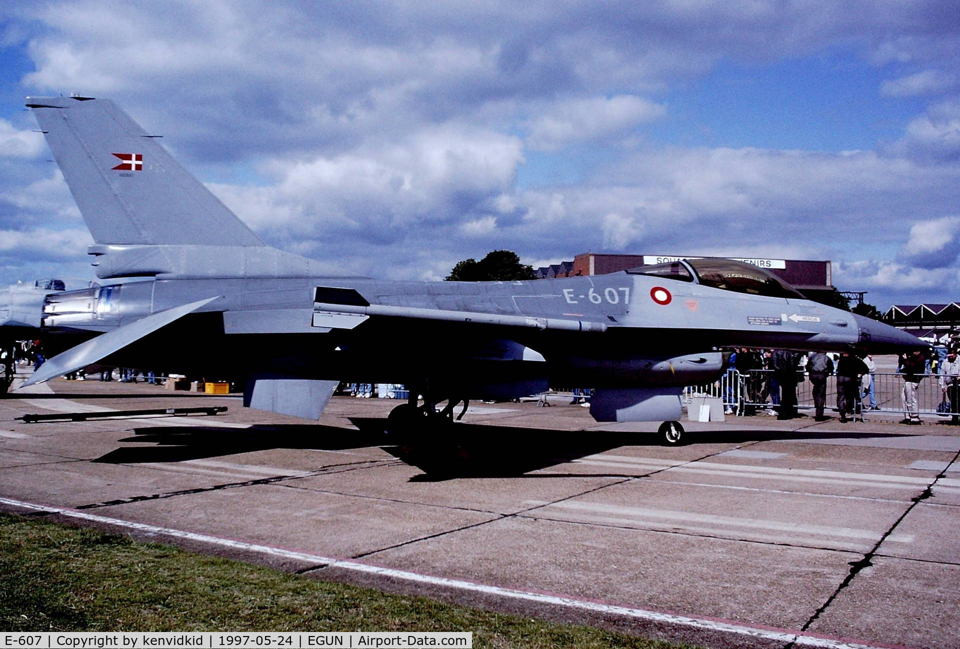 E-607, 1982 SABCA F-16AM Fighting Falcon C/N 6F-42, At the 1997 Mildenhall Air Fete.