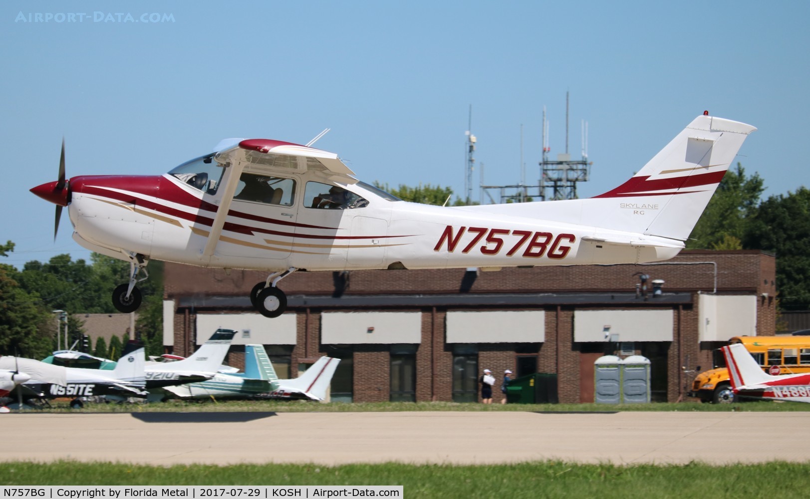 N757BG, 1979 Cessna R182 Skylane RG C/N R18201267, EAA OSH 2017