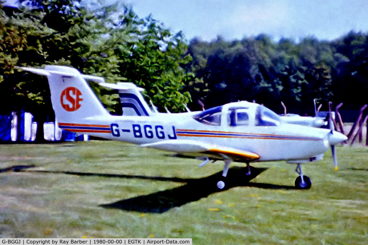 G-BGGJ, 1978 Piper PA-38-112 Tomahawk Tomahawk C/N 38-79A0167, G-BGGJ   Piper PA-38-112 Tomahawk [38-79A0167] (CSE Aviation Ltd) Oxford (Kidlington)~G ? @ 1980's