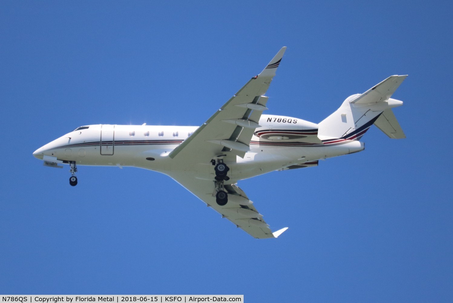 N786QS, 2015 Bombardier Challenger 350 (BD-100-1A10) C/N 20590, SFO spotting 2018