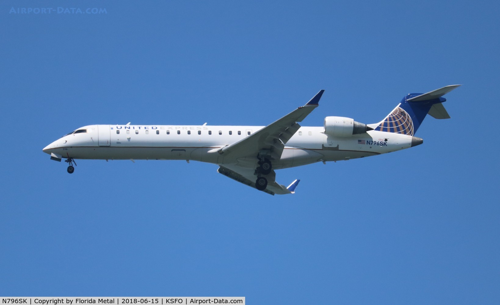 N796SK, Bombardier CRJ-702ER (CL-600-2C10) Regional Jet C/N 10300, SFO spotting 2018