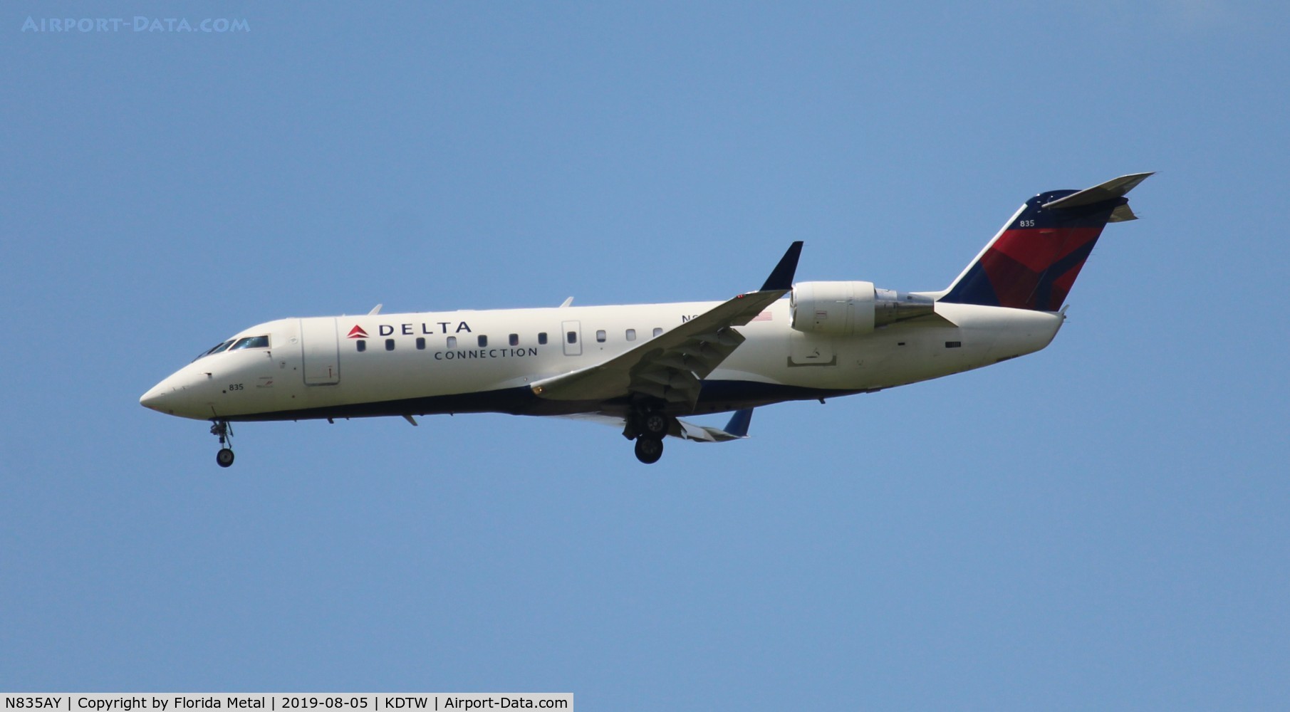 N835AY, 2005 Bombardier CRJ-200ER (CL-600-2B19) C/N 8035, DTW spotting 2019