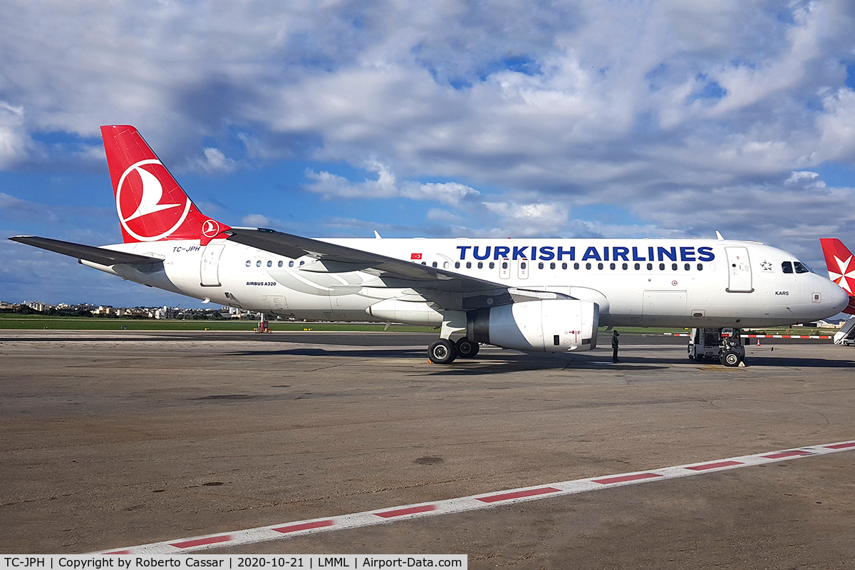 TC-JPH, 2007 Airbus A320-232 C/N 3185, Park 9