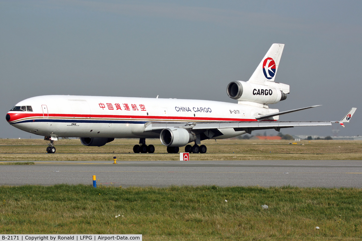 B-2171, 1991 McDonnell Douglas MD-11F C/N 48495, at cdg