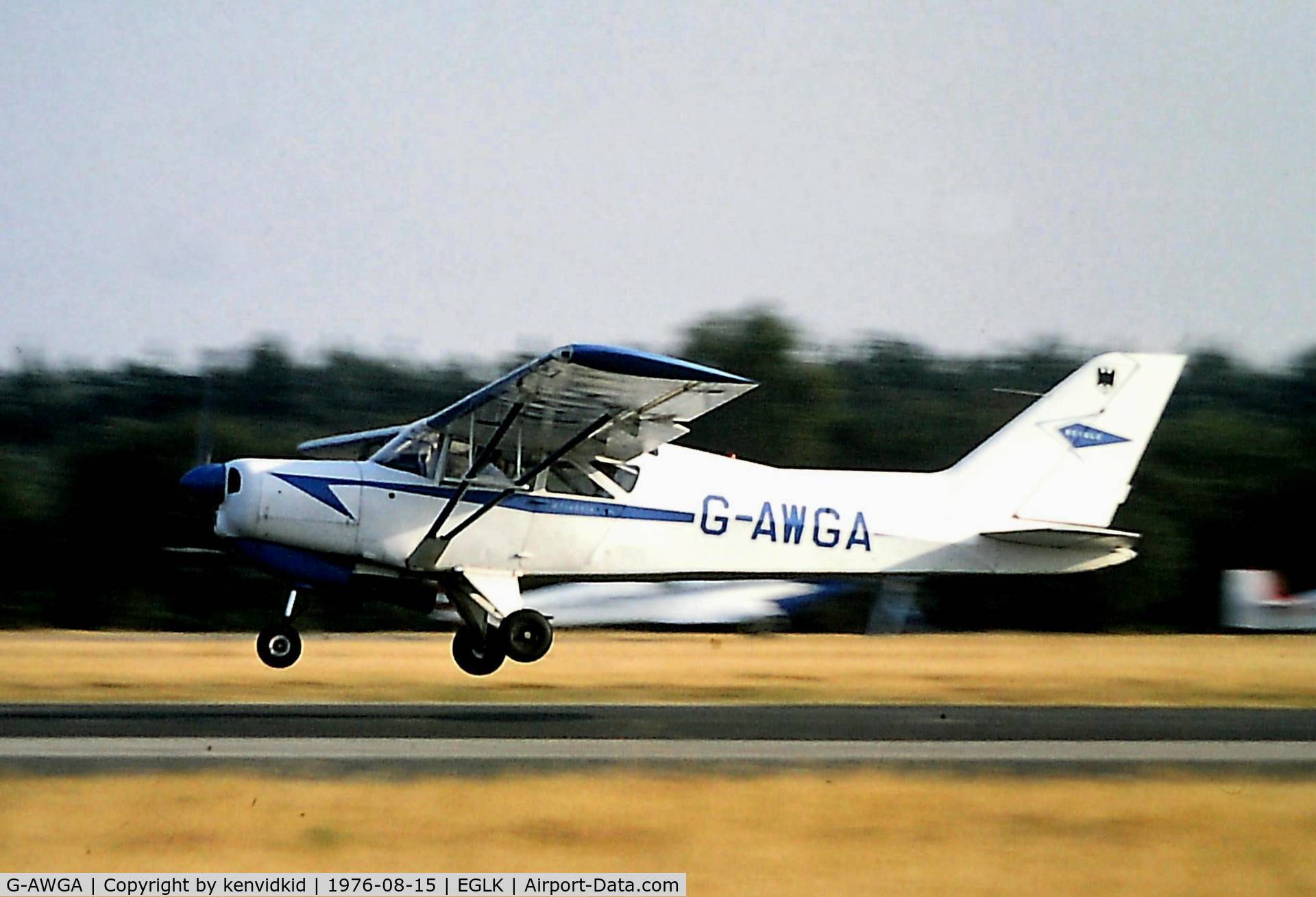 G-AWGA, 1962 Beagle A-109 Airdale C/N B.535, Departing Blackbushe Air Festival.