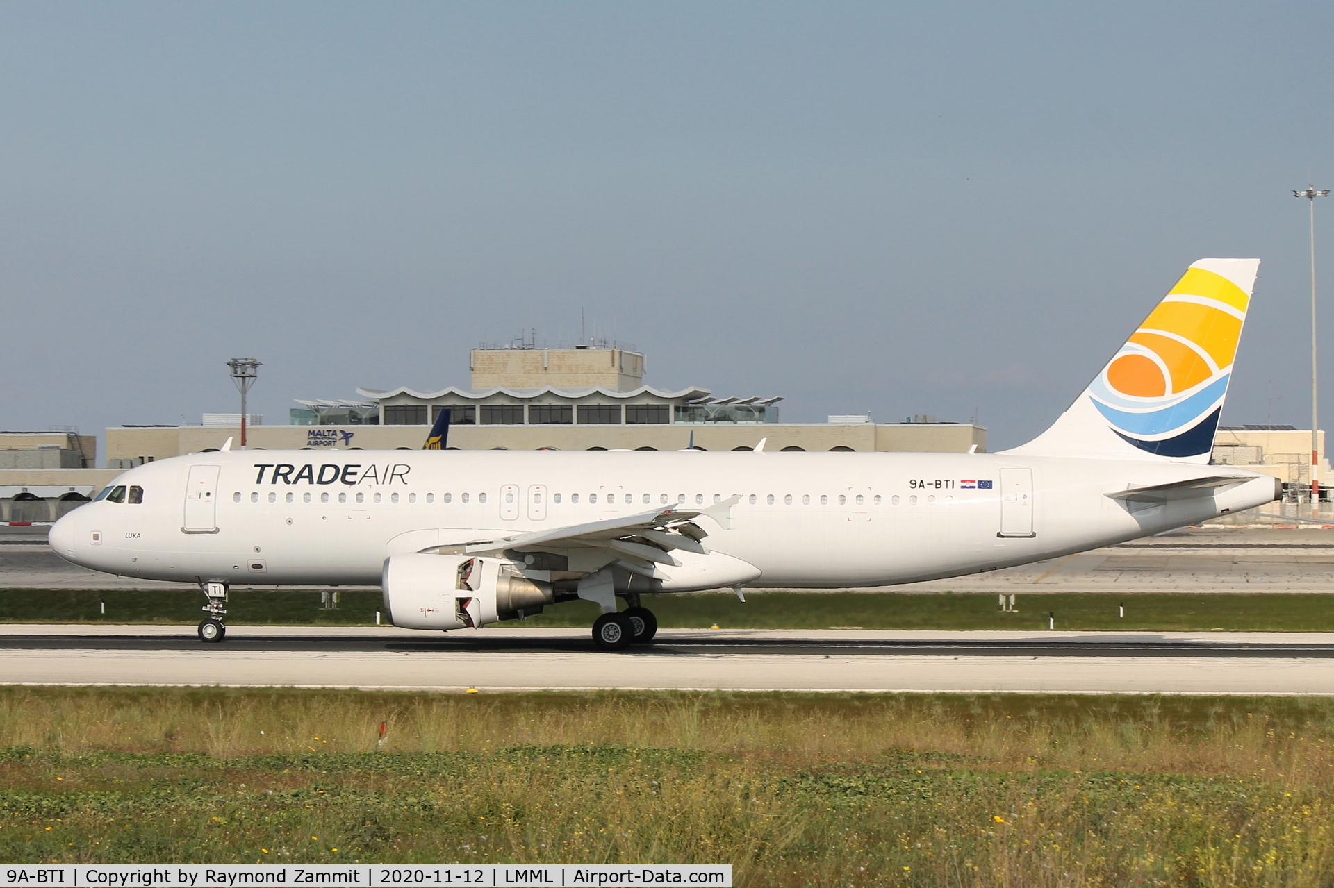 9A-BTI, 2004 Airbus A320-214 C/N 2189, Airbus320 9A-BTI Trade Air
