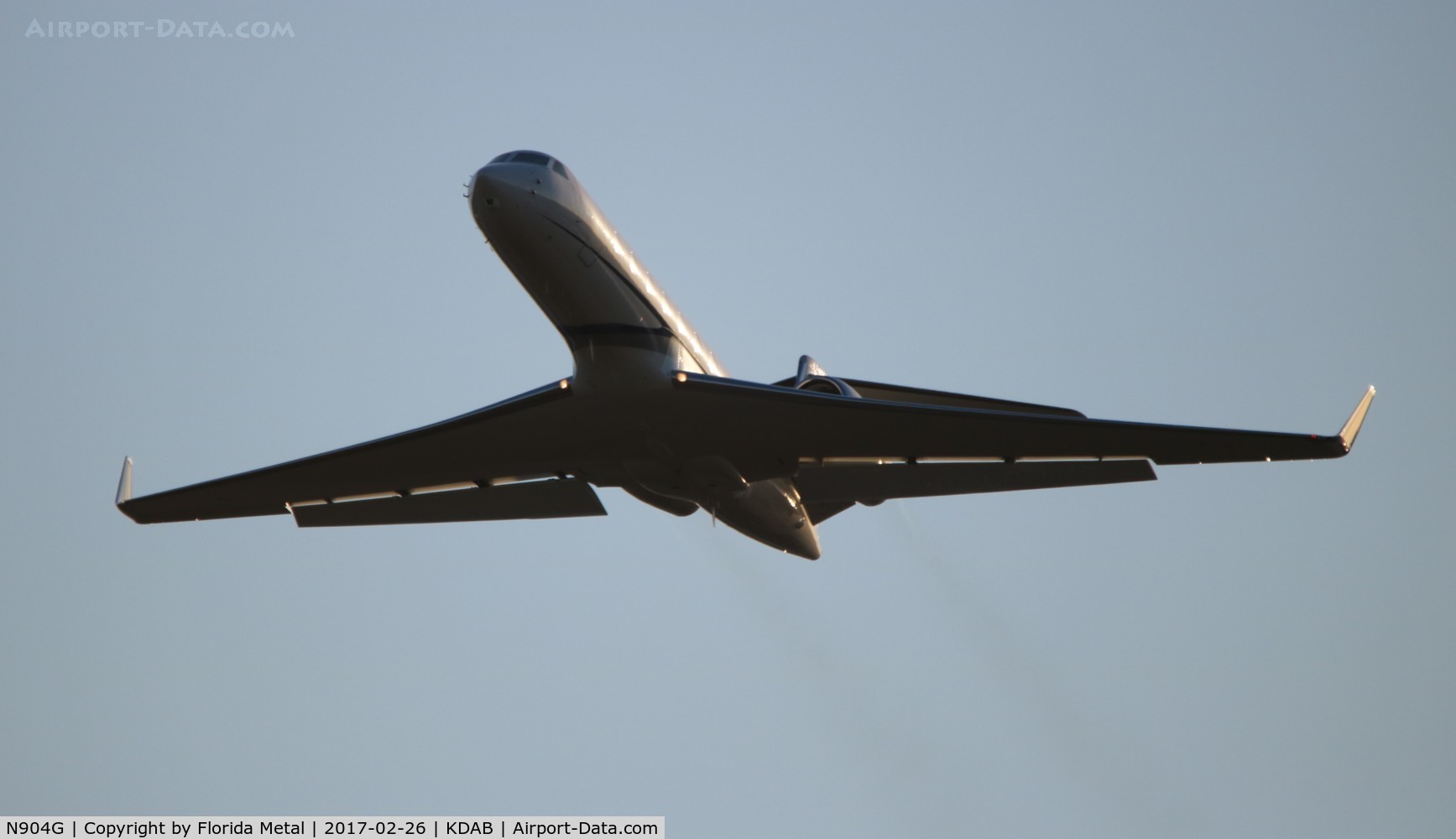 N904G, 2006 Gulfstream Aerospace GV-SP (G550) C/N 5101, DAB spotting 2017