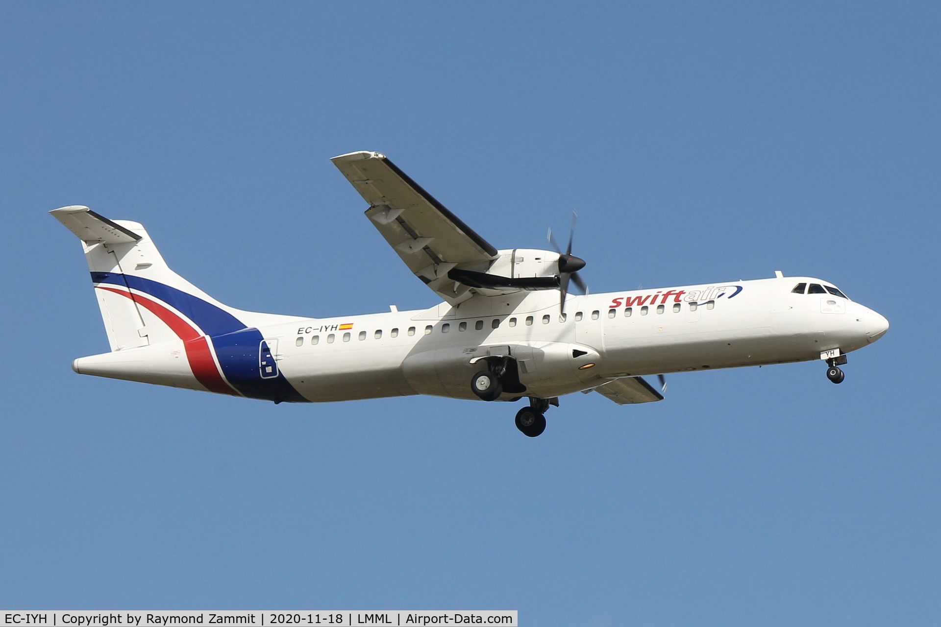 EC-IYH, 1992 ATR 72-202 C/N 330, ATR-72 EC-IYH Swift Air