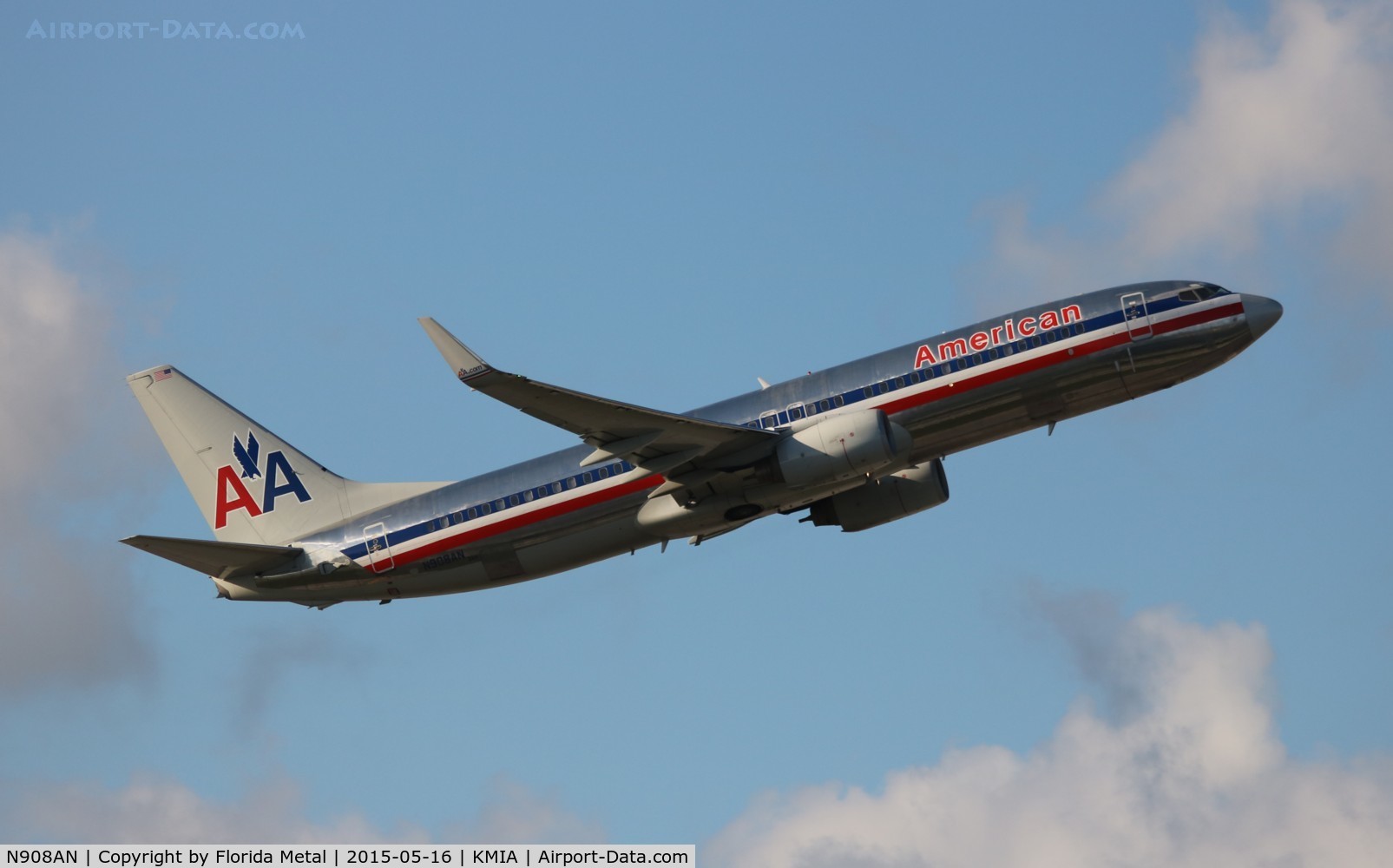 N908AN, 1999 Boeing 737-823 C/N 29510, MIA spotting 2015