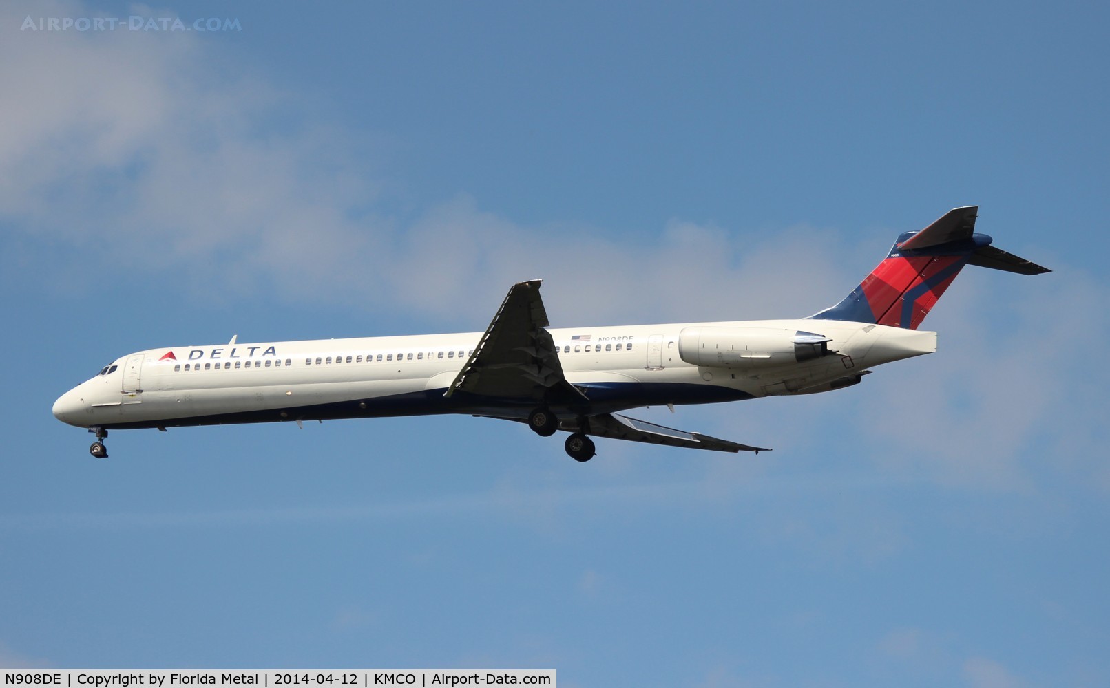 N908DE, 1992 McDonnell Douglas MD-88 C/N 53417, MCO spotting 2014