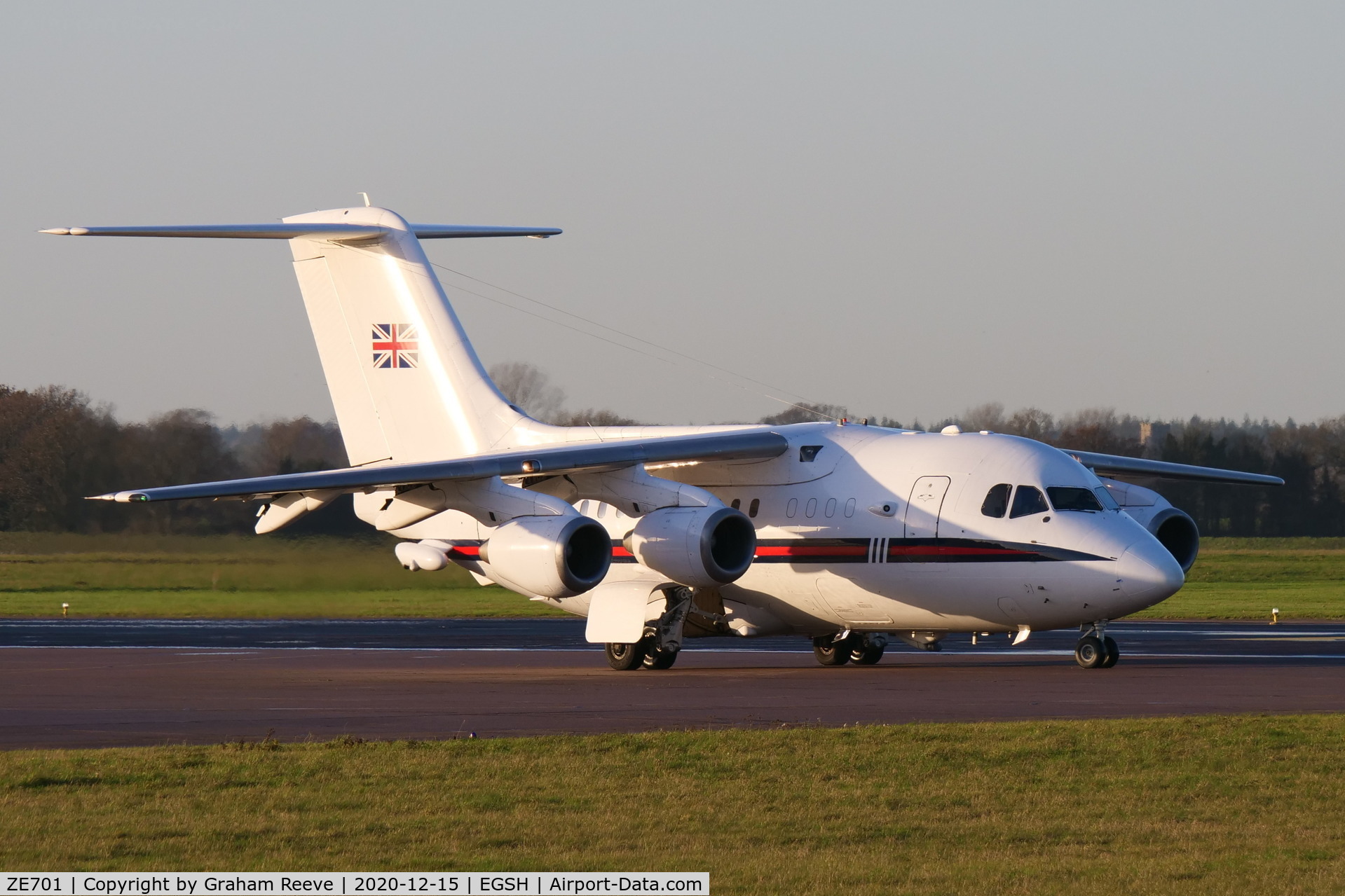 ZE701, 1985 British Aerospace BAe.146 CC.2 C/N E1029, Departing from Norwich.