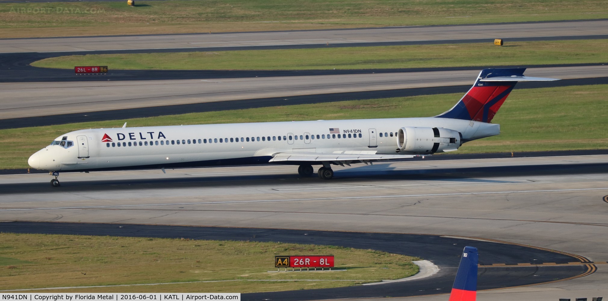 N941DN, 1997 McDonnell Douglas MD-90-30 C/N 53555, ATL spotting 2016