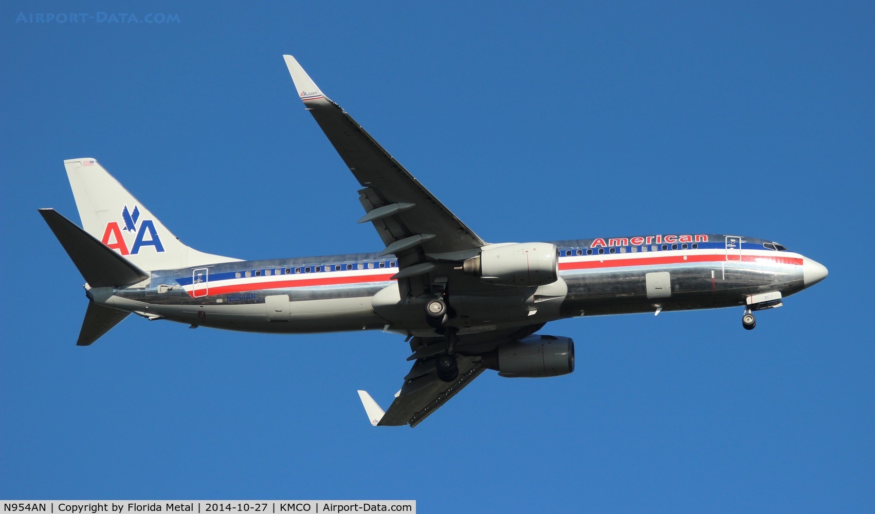 N954AN, 2001 Boeing 737-823 C/N 30089, MCO spotting 2014