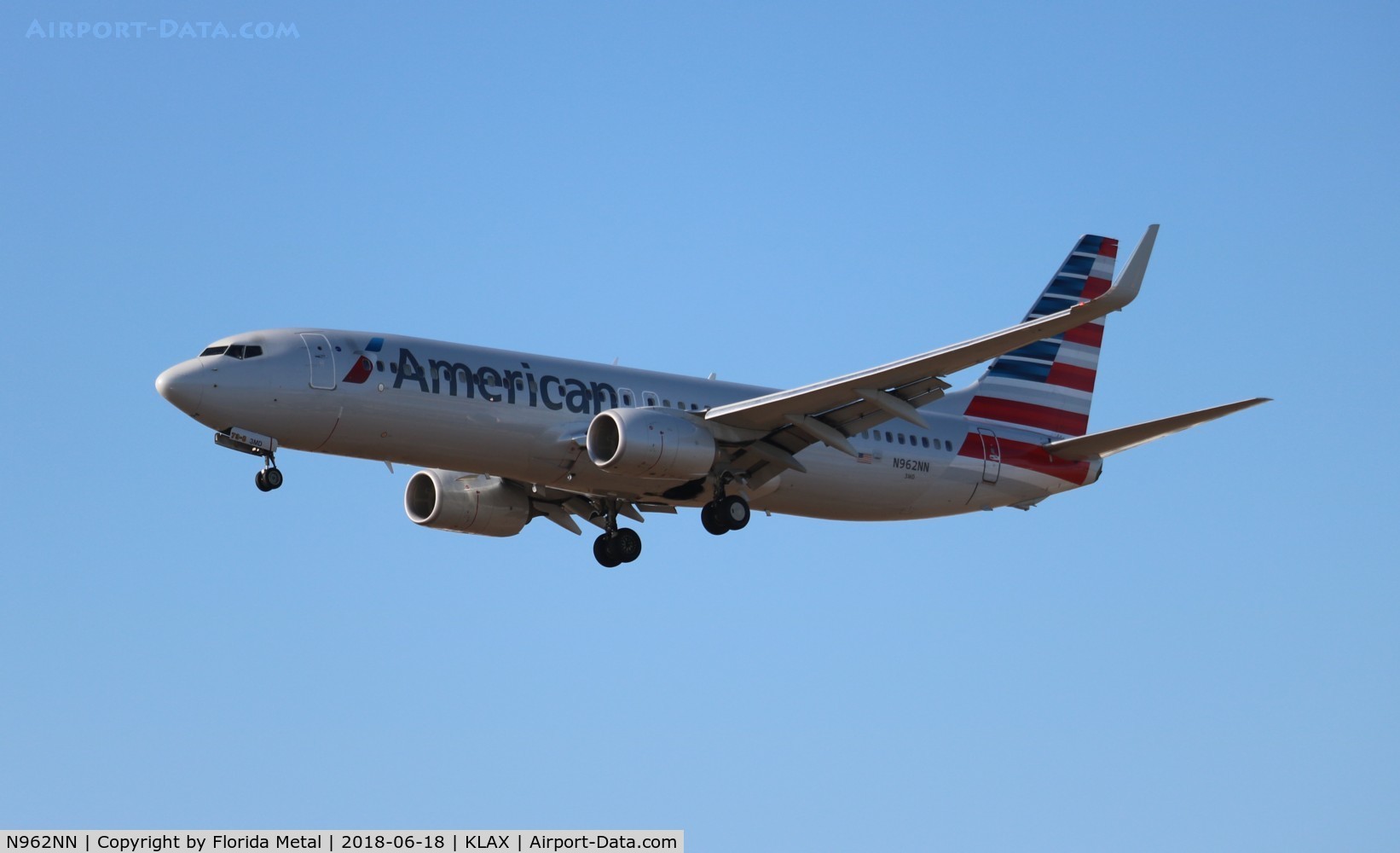 N962NN, 2014 Boeing 737-823 C/N 33331, LAX spotting 2018