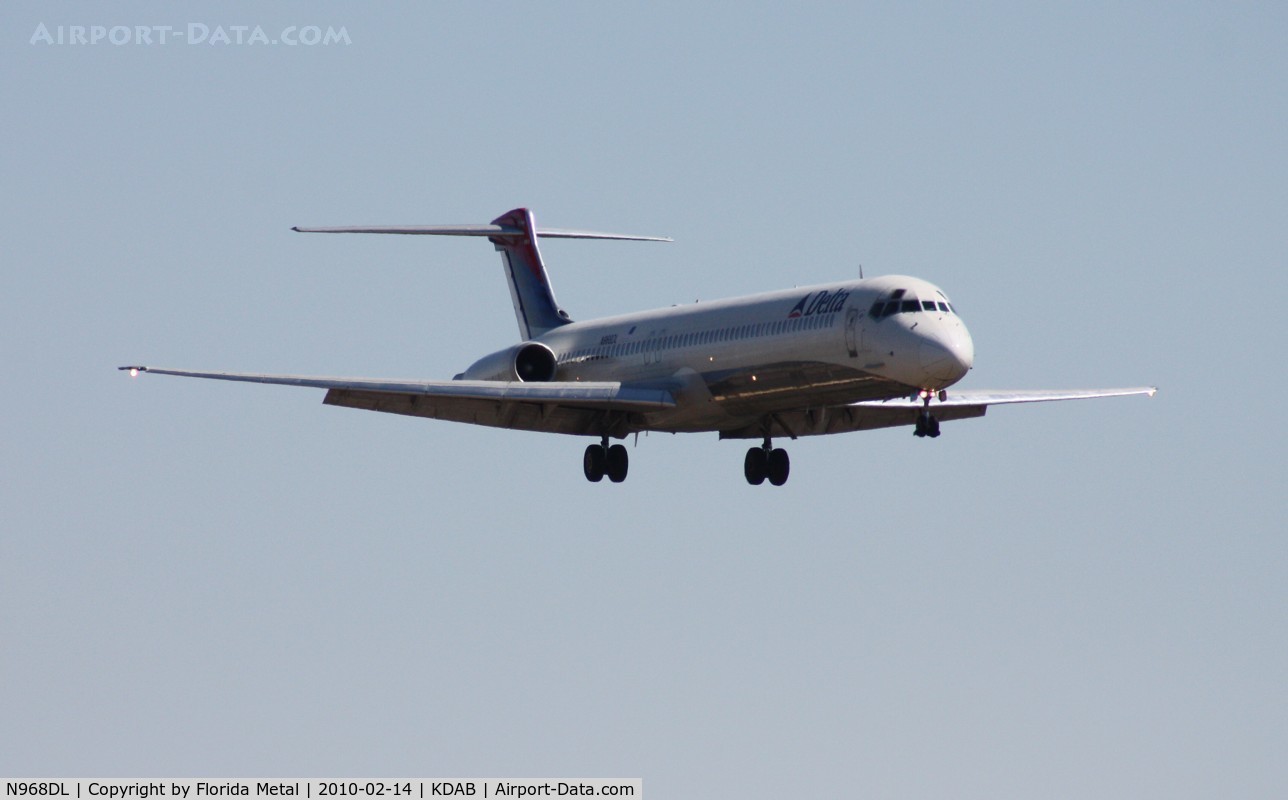 N968DL, 1990 McDonnell Douglas MD-88 C/N 53161, DAB spotting 2010