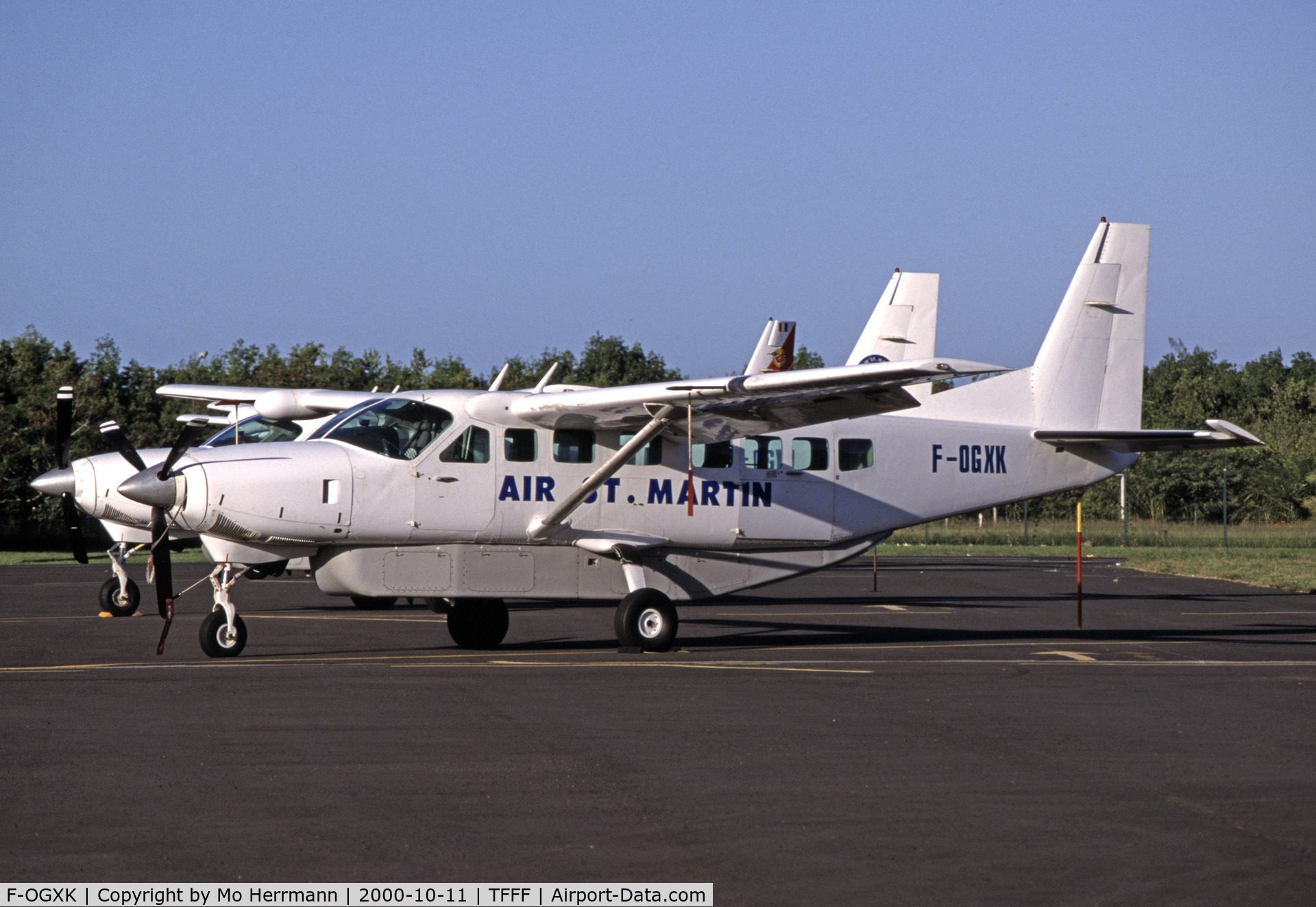 F-OGXK, 1995 Cessna 208B Grand Caravan C/N 208B-0459, taken at Fort de France, back in 2000.
