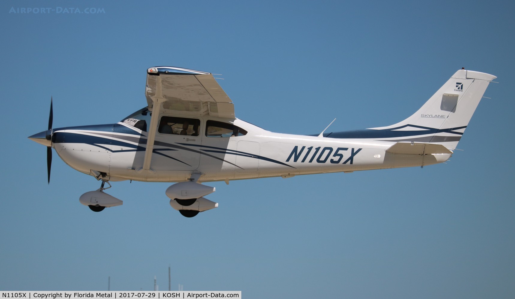 N1105X, 2007 Cessna 182T Skylane C/N 18281980, EAA OSH 2017