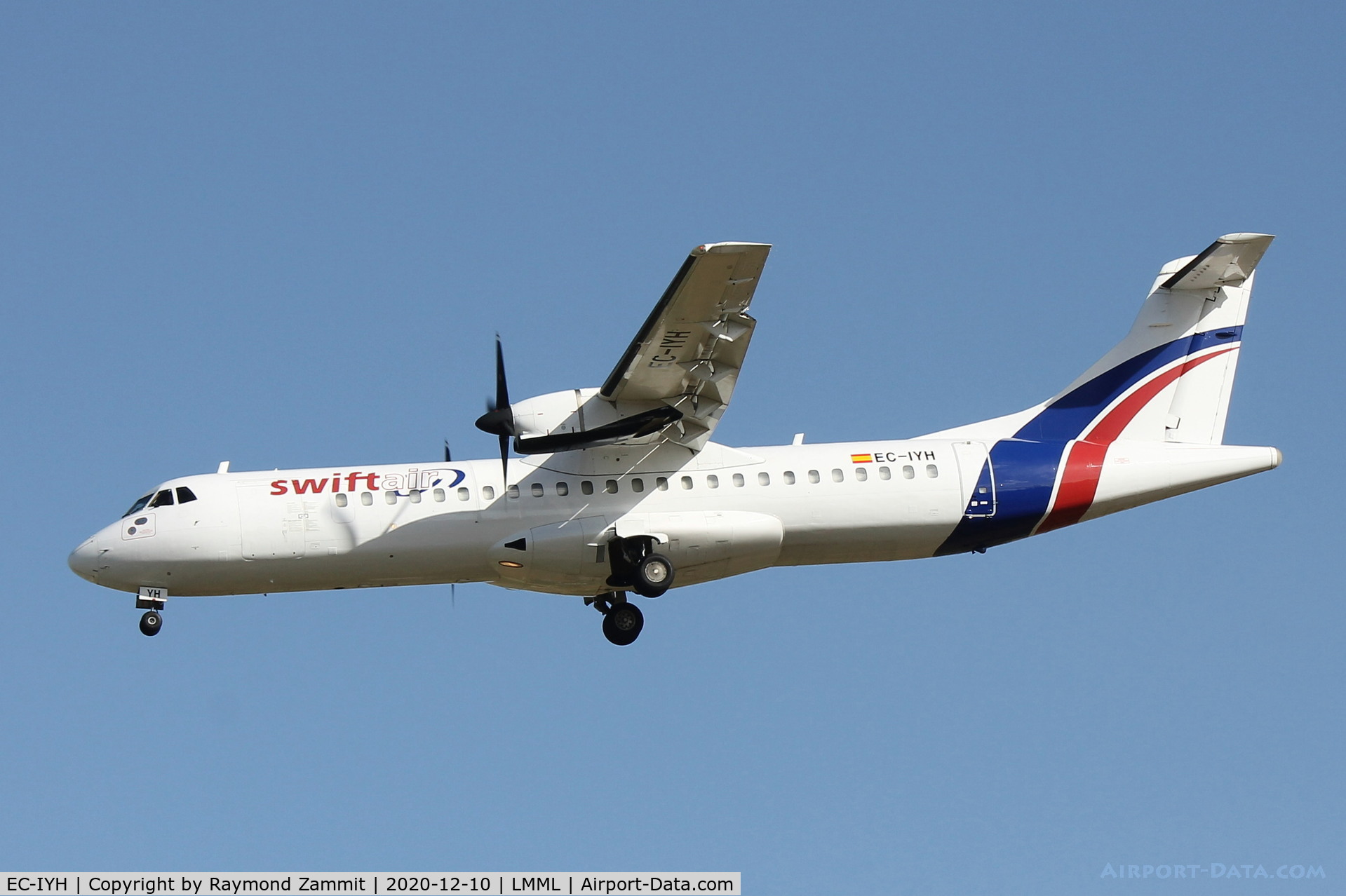 EC-IYH, 1992 ATR 72-202 C/N 330, ATR-72 EC-IYH Swift Air