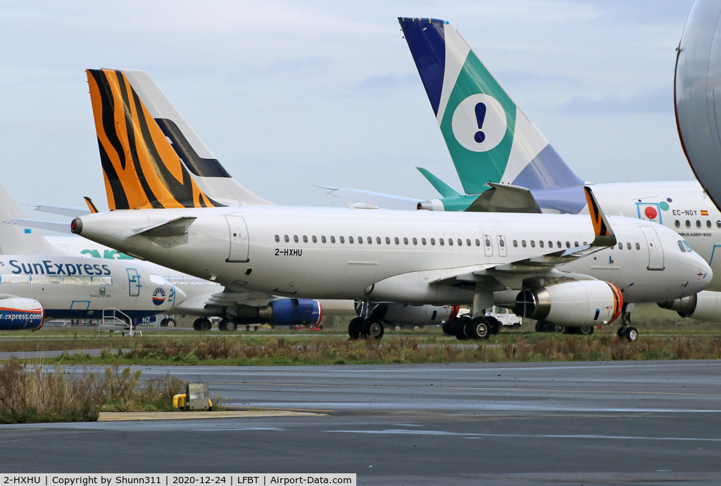 2-HXHU, 2015 Airbus A320-232 C/N 6749, Stored without titles... Ex. VH-XUH