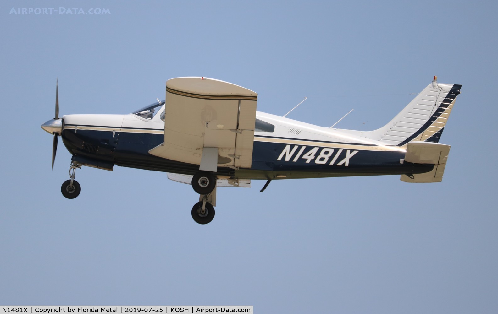 N1481X, 1975 Piper PA-28R-200 Cherokee Arrow C/N 28R-7535289, EAA OSH 2019