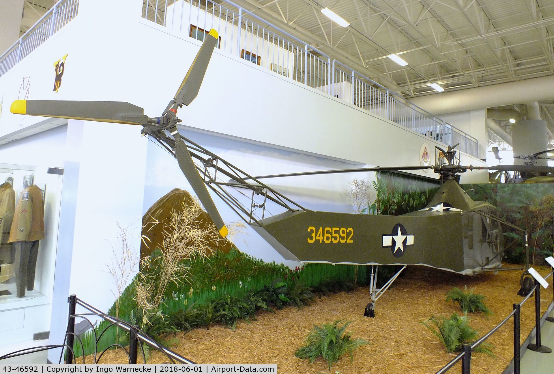 43-46592, 1943 Sikorsky R-4B Hoverfly C/N 136, Sikorsky R-4B Hoverfly at the US Army Aviation Museum, Ft. Rucker