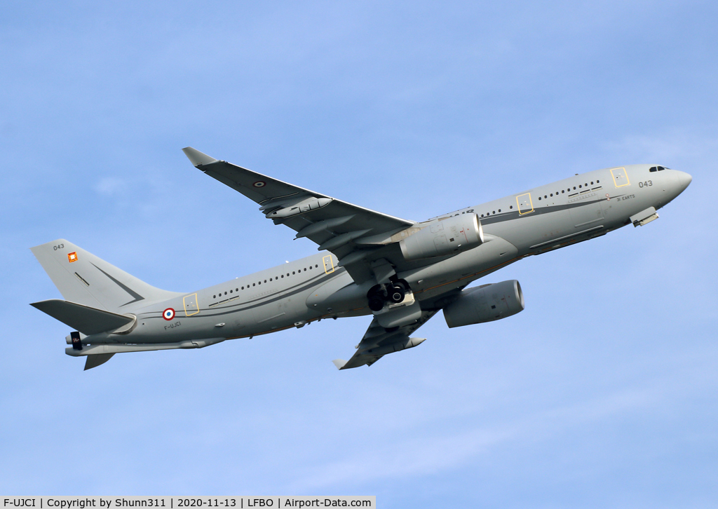 F-UJCI, 2019 Airbus A330-243 C/N 1916, Go around for exercices...