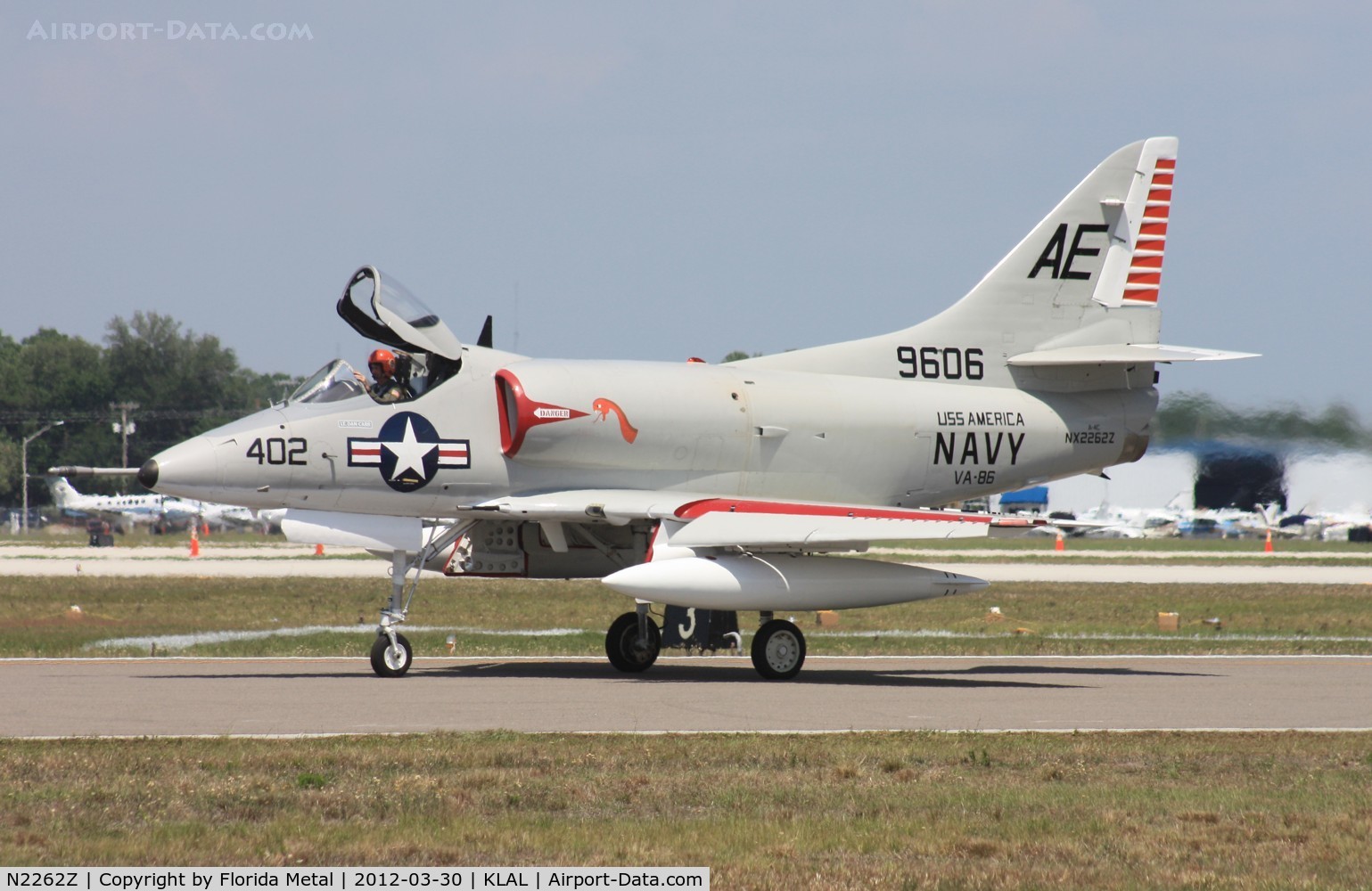 N2262Z, Douglas A-4C Skyhawk C/N 12377, SNF LAL 2012