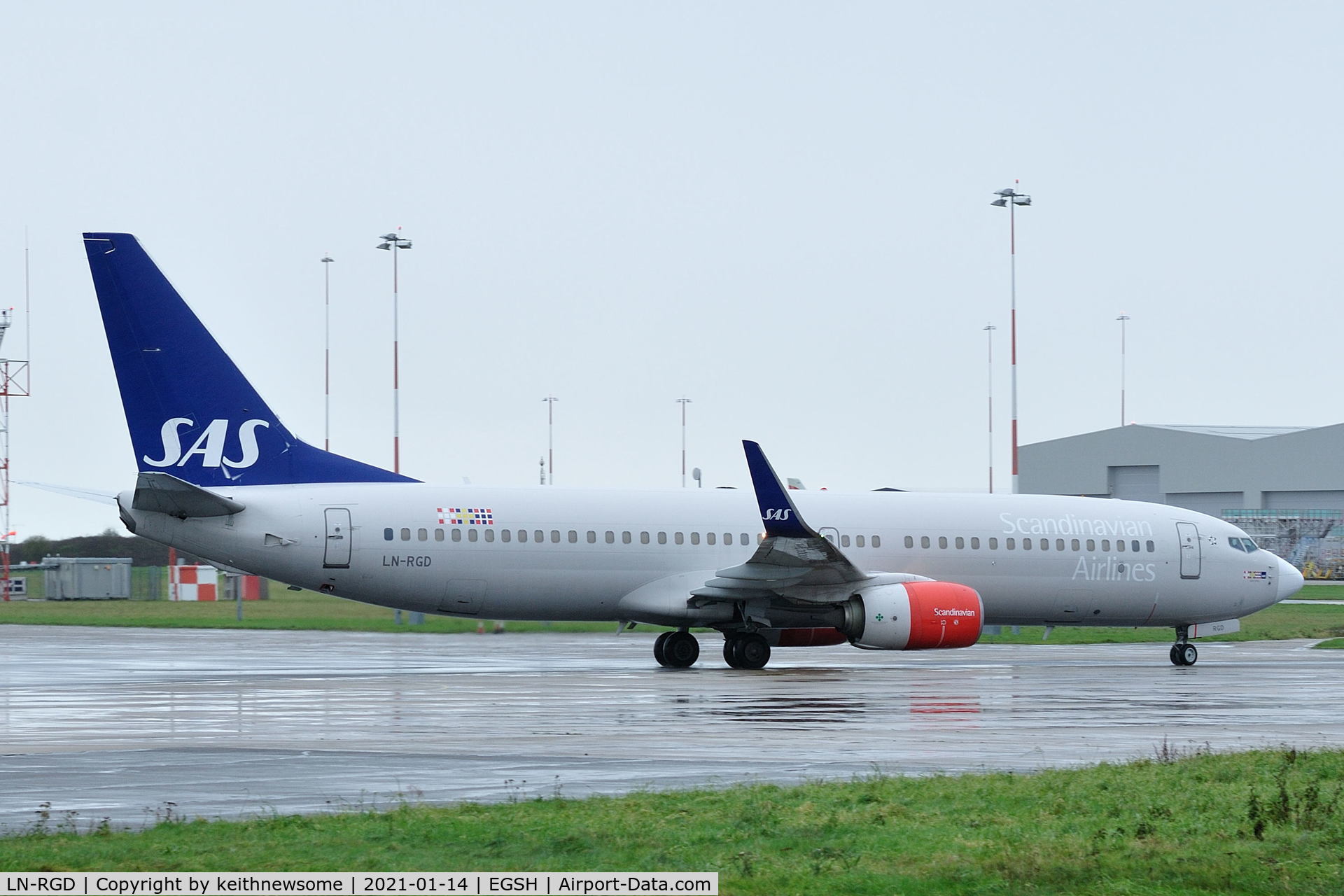 LN-RGD, 2013 Boeing 737-86N C/N 41258, Arriving at Norwich from Oslo, Norway.