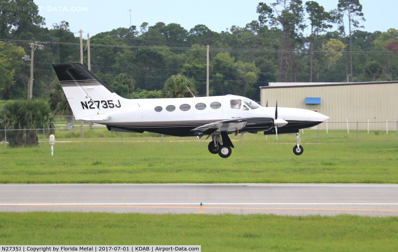 N2735J, 1980 Cessna 414A Chancellor C/N 414A0466, DAB spotting 2017