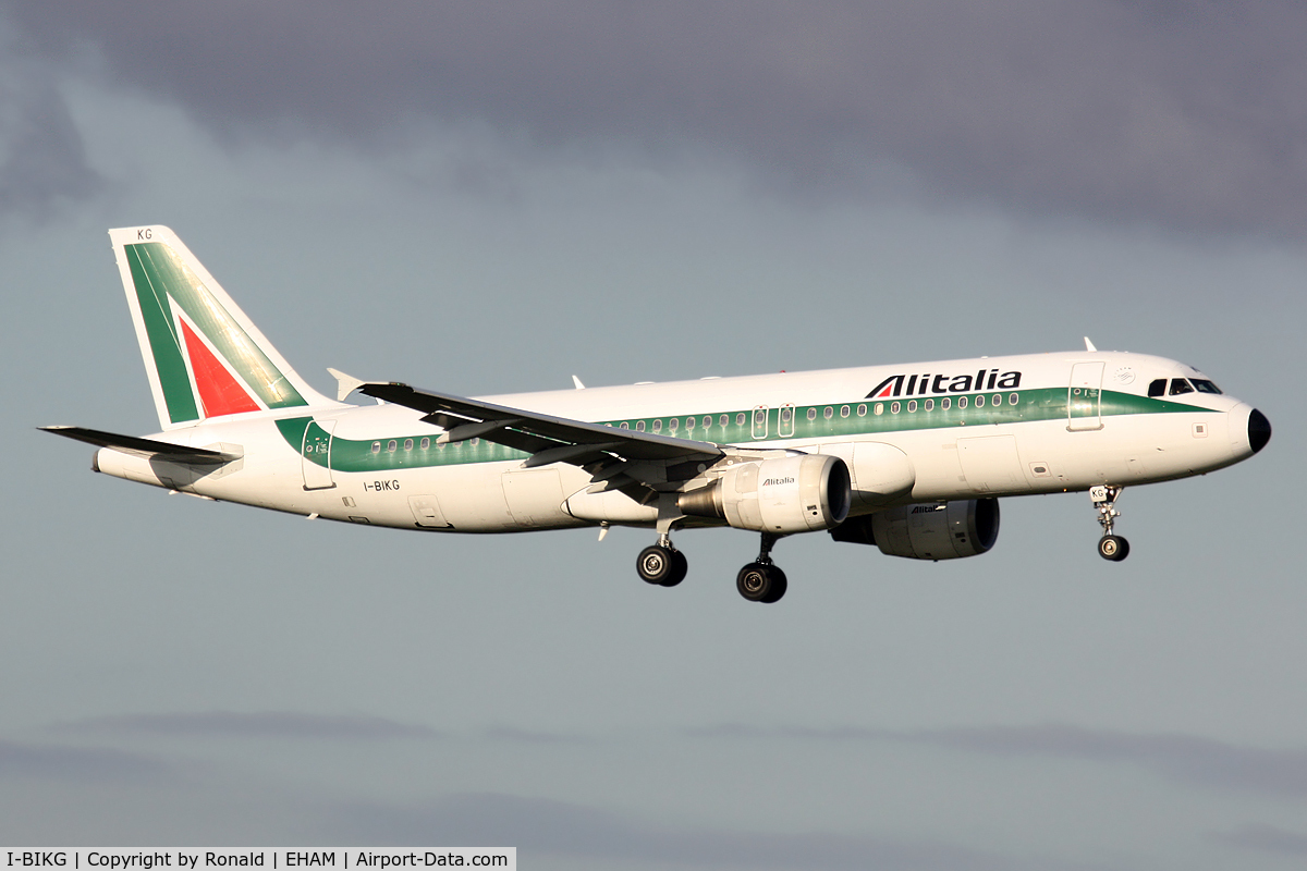 I-BIKG, 2001 Airbus A320-214 C/N 1480, at spl