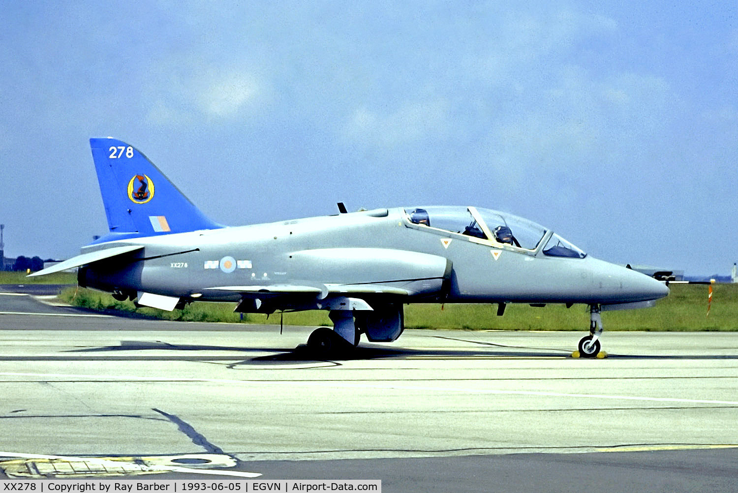 XX278, 1978 Hawker Siddeley Hawk T.1A C/N 103/312103, XX278   BAe Systems Hawk T.1A [312103] (Royal Air Force) RAF Brize Norton~G 05/06/1993