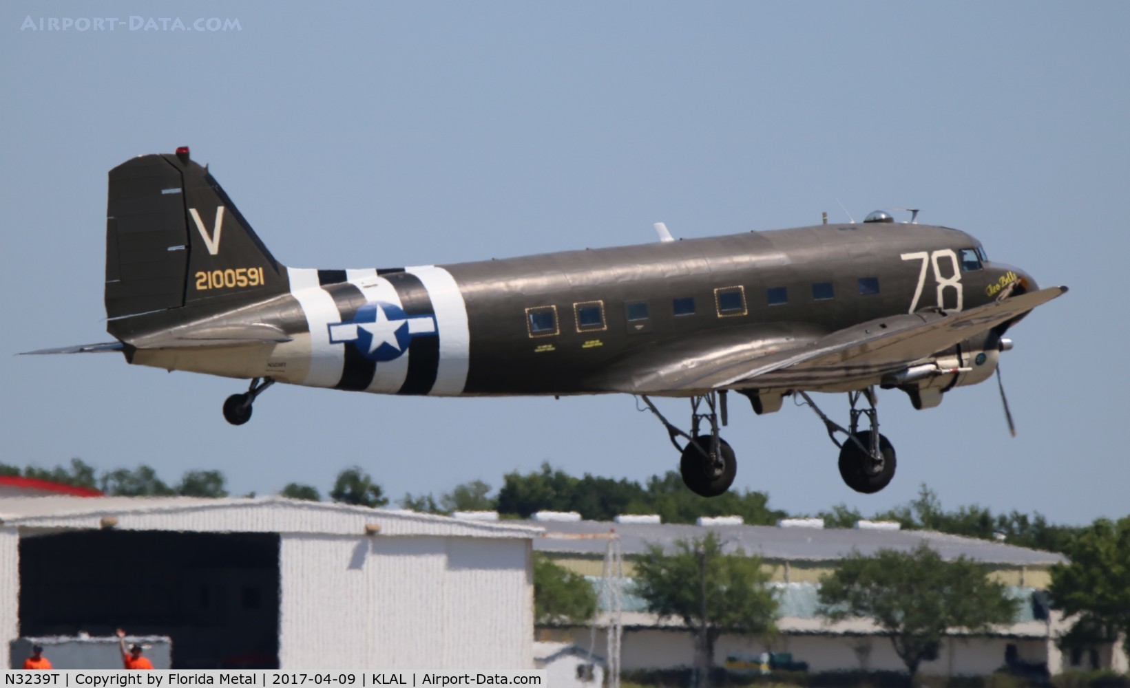 N3239T, 1943 Douglas DC3C-S1C3G (C-47A-65-DL) C/N 19054, SNF LAL 2017