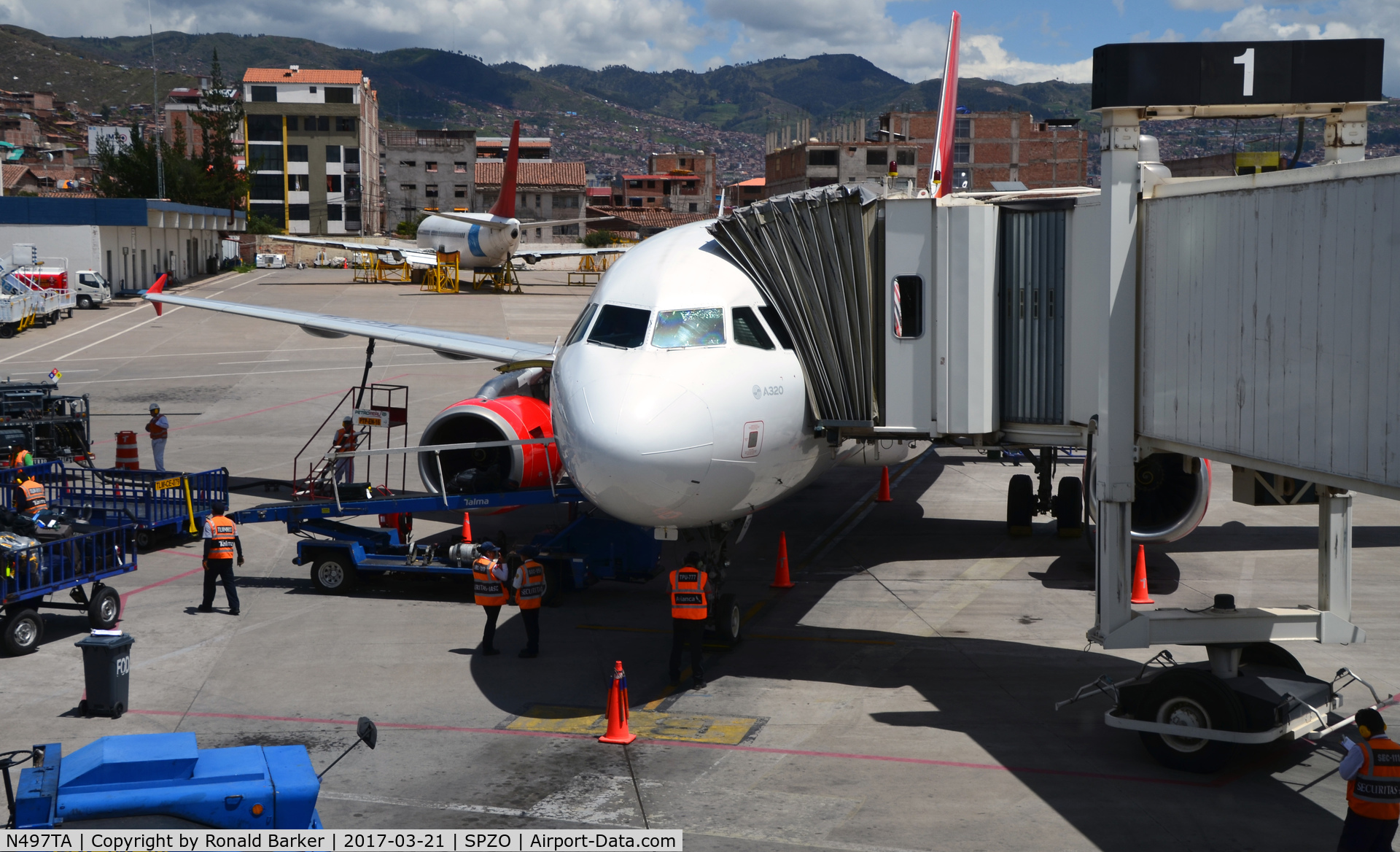 N497TA, 2008 Airbus A320-233 C/N 3378, At gate Cusco