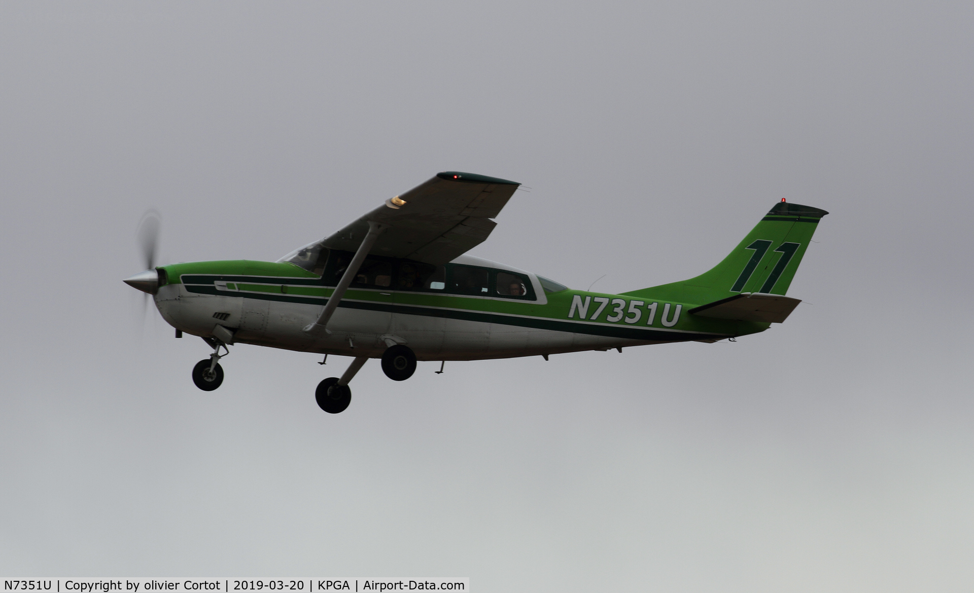 N7351U, 1977 Cessna T207A Turbo Stationair 7 C/N 20700415, march 2019