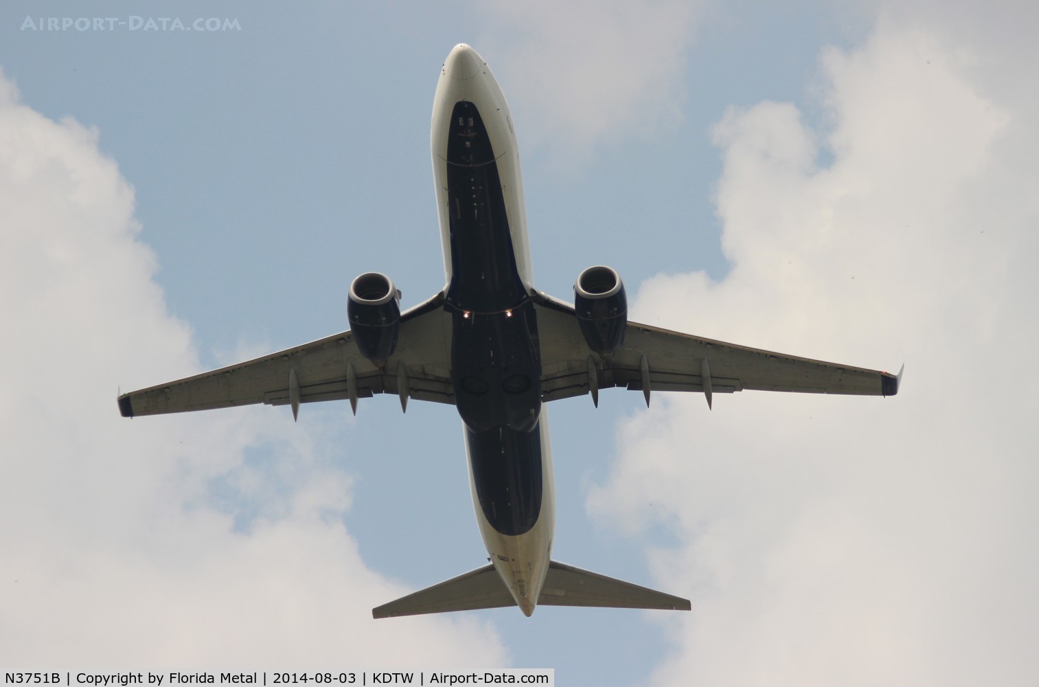 N3751B, 2001 Boeing 737-832 C/N 30491, DTW spotting 2014
