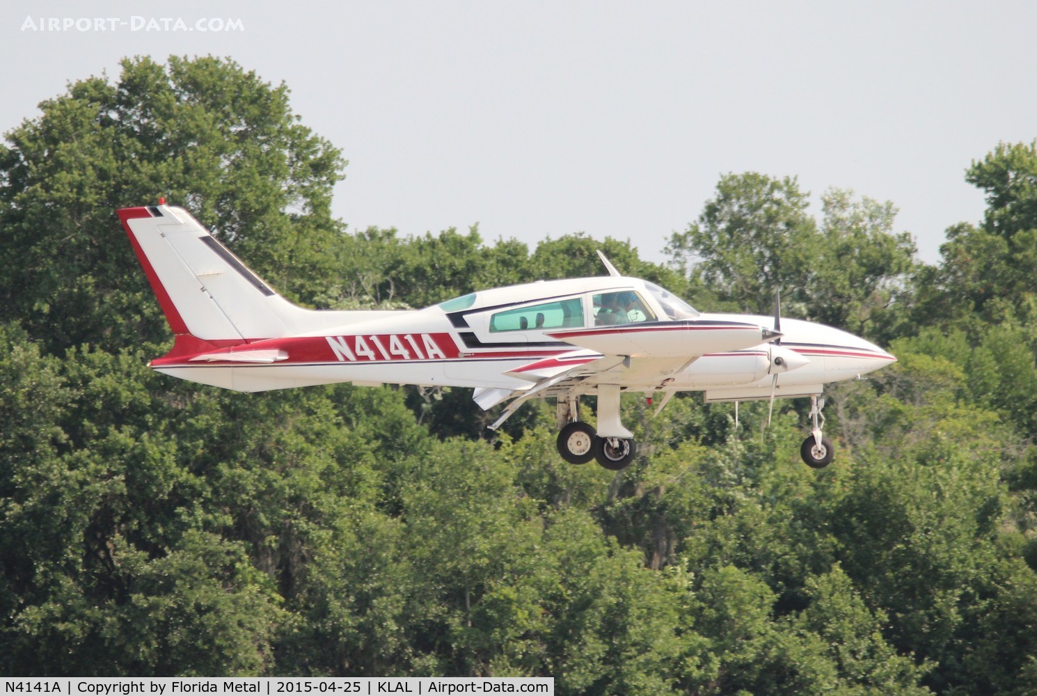N4141A, 1978 Cessna 310R C/N 310R1374, SNF LAL 2015