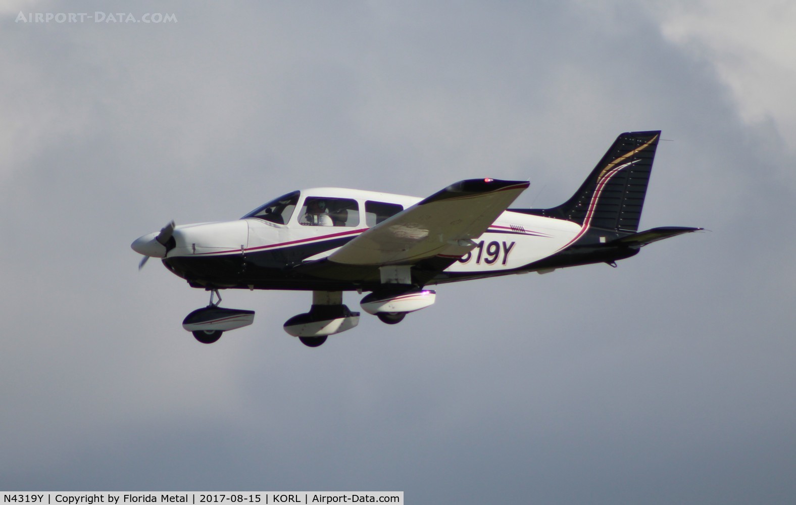 N4319Y, 1983 Piper PA-28-181 C/N 28-8490010, ORL spotting 2017